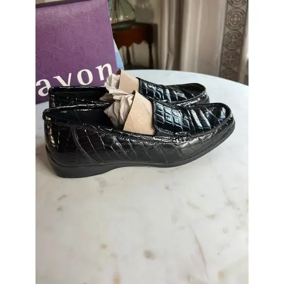 Aravon Whitney Alligator/Croc Faux Patent Leather Loafers - Picture 2 of 8